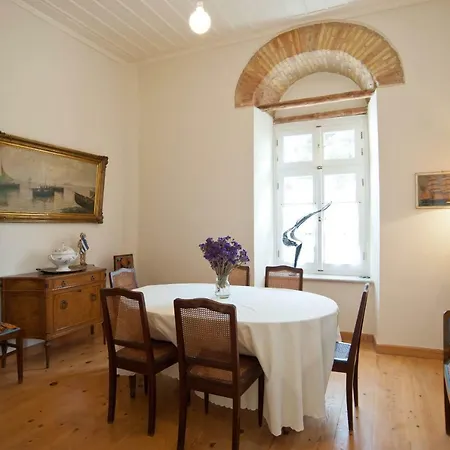 Captain Elias' House Ferienhaus